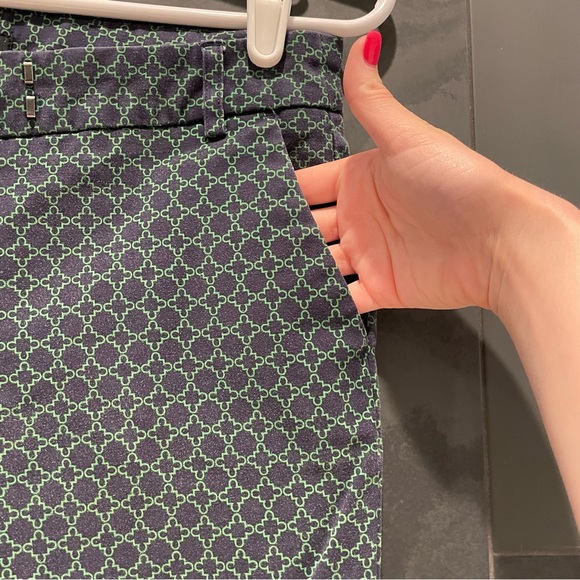 Cropped pants bundle - Picture 9 of 12